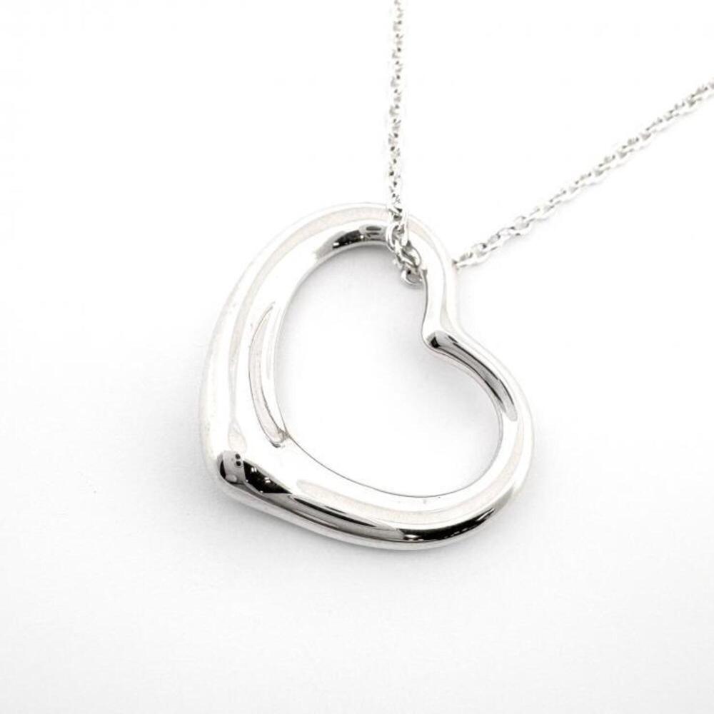 TIFFANY & CO. Silver Heart Necklace